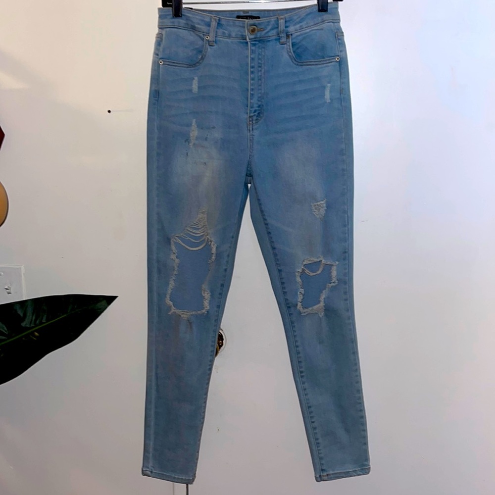Elite high waist ripped women’s jeans
